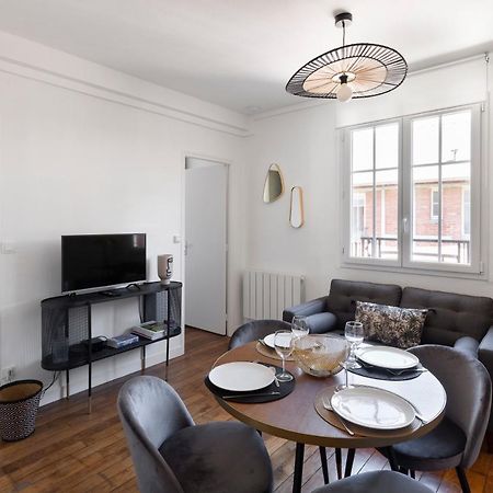 Le Carre Sainte-Anne - Appt En Plein Centre Historique Apartment Rennes Luaran gambar